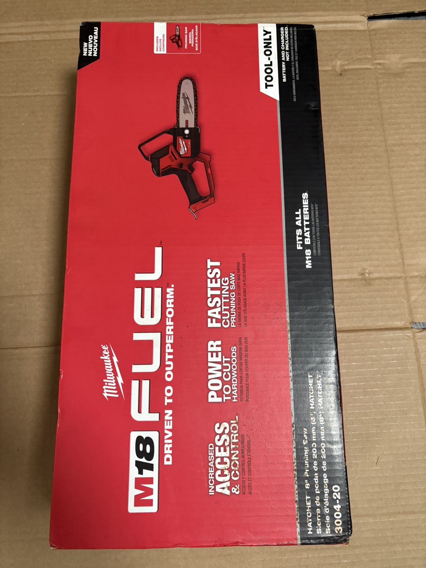 Milwaukee M18 Fuel Brushless Cordless 8” Hatchet Saw Tool Only 