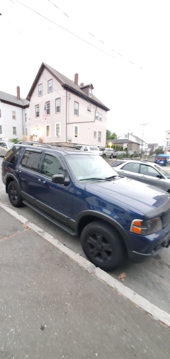 sell or trade 2004 ford explorer limited edition V6 flex fuel