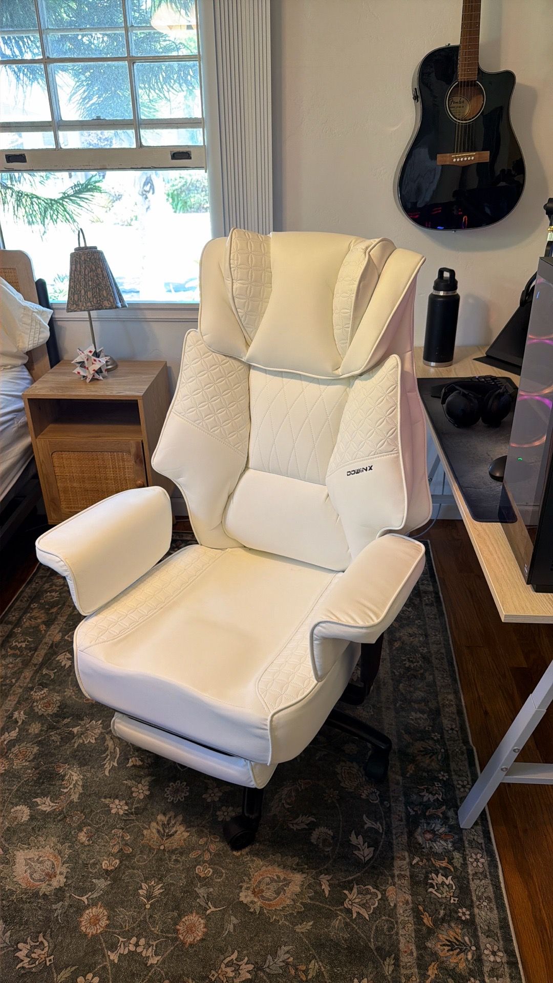 Dowinx Big and Tall Office Chair with Massage Lumbar Support,Executive Office Chair with Wide Thick Seat Cushion and Adjustable Armrest, Mesh Computer