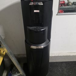 Water dispenser