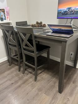 4 Pc Chair With Dining Table