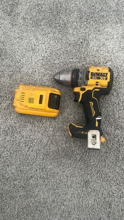 20V MAX XR Lithium-Ion Cordless Compact 1/2 in. Drill/20V MAX 5.0Ah Battery
