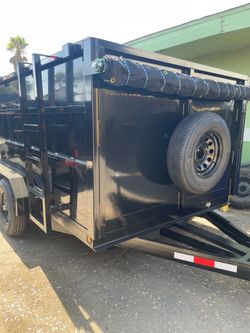 Smooth dump trailer