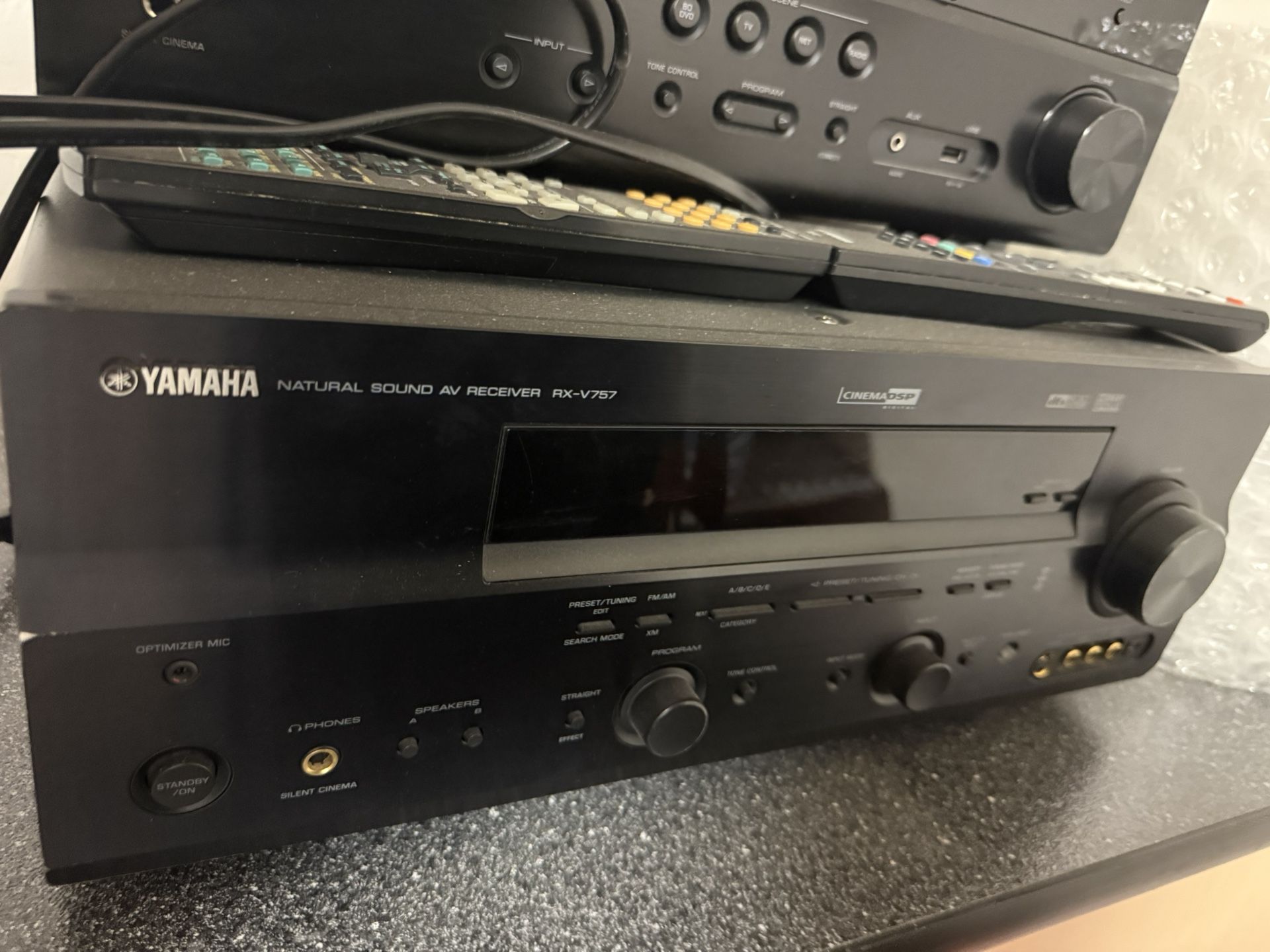 Yamaha RX-V757 Receiver