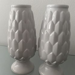 2 White Vases