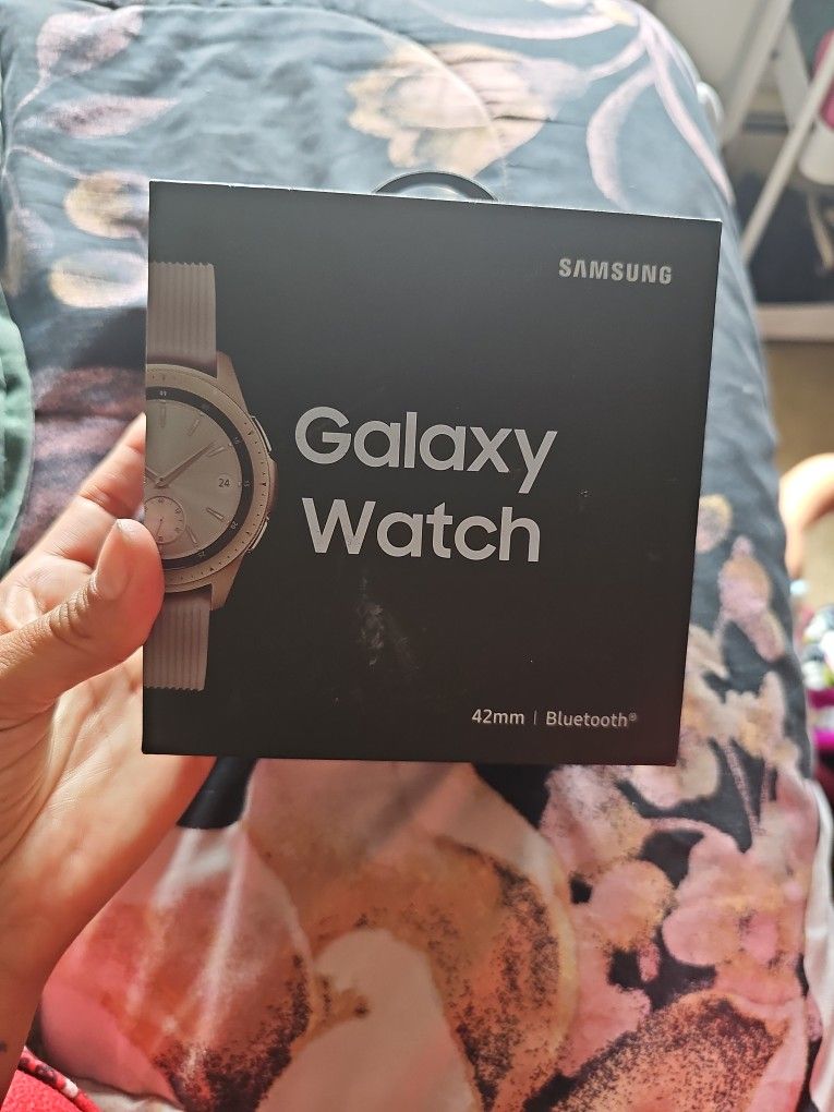 Samsung ROSE GOLD WATCH