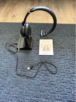 Spracht Blue Tooth Combo Headset with charging base and user guide