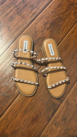 Steve madden sandals