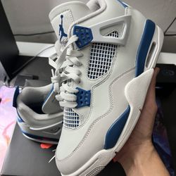 Jordan 4 Military blue