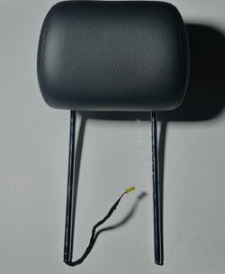 07-13 Mercedes-Benz ML350 Front Left Driver Or Right Passenger Headrest Black