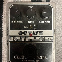 EHX Octave Multiplexer Pedal