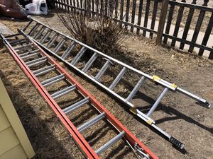 Photo 24 foot adjustable foot extension ladder