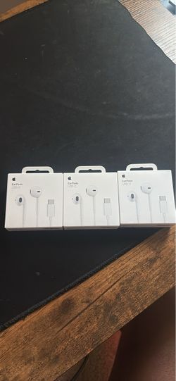 apple ear buds 3x $10 each