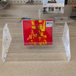 CD AND SMALL BOOKS ORGANIZER 