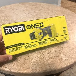 📌 RYOBI ONE+ 18V Lithium-Ion Cordless PEX Tubing Clamp Tool (Tool Only)PRECIO FIRME 👉$95