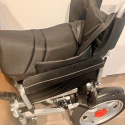 Electric Foldable Wheelchair 