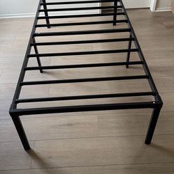 Bed Frame - Metal, 18”, Zunatu brand, Twin size