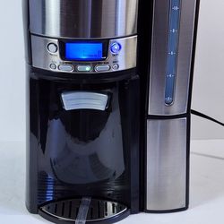 Hamilton Beach Brewstation Dispensing Coffee Maker with 12 Cup Internal Brew 230