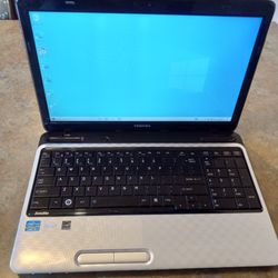 Laptop Toshiba 15'