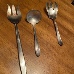 3 Stainless Steel Serving Pieces