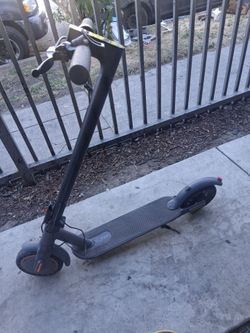 Electric scooter
