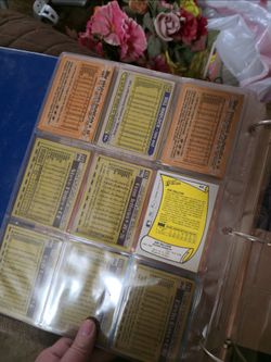 Baseball cards - various