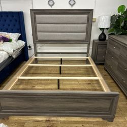 4 Pc King Size Bedroom Set