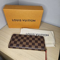 Louis Vuitton Wallet