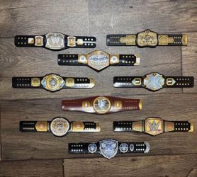 WWE Championship Title Slap Band Complete Set Of 9 WWE Series 1 Undertaker Belt