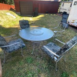 Glass Table With 4  Chairs