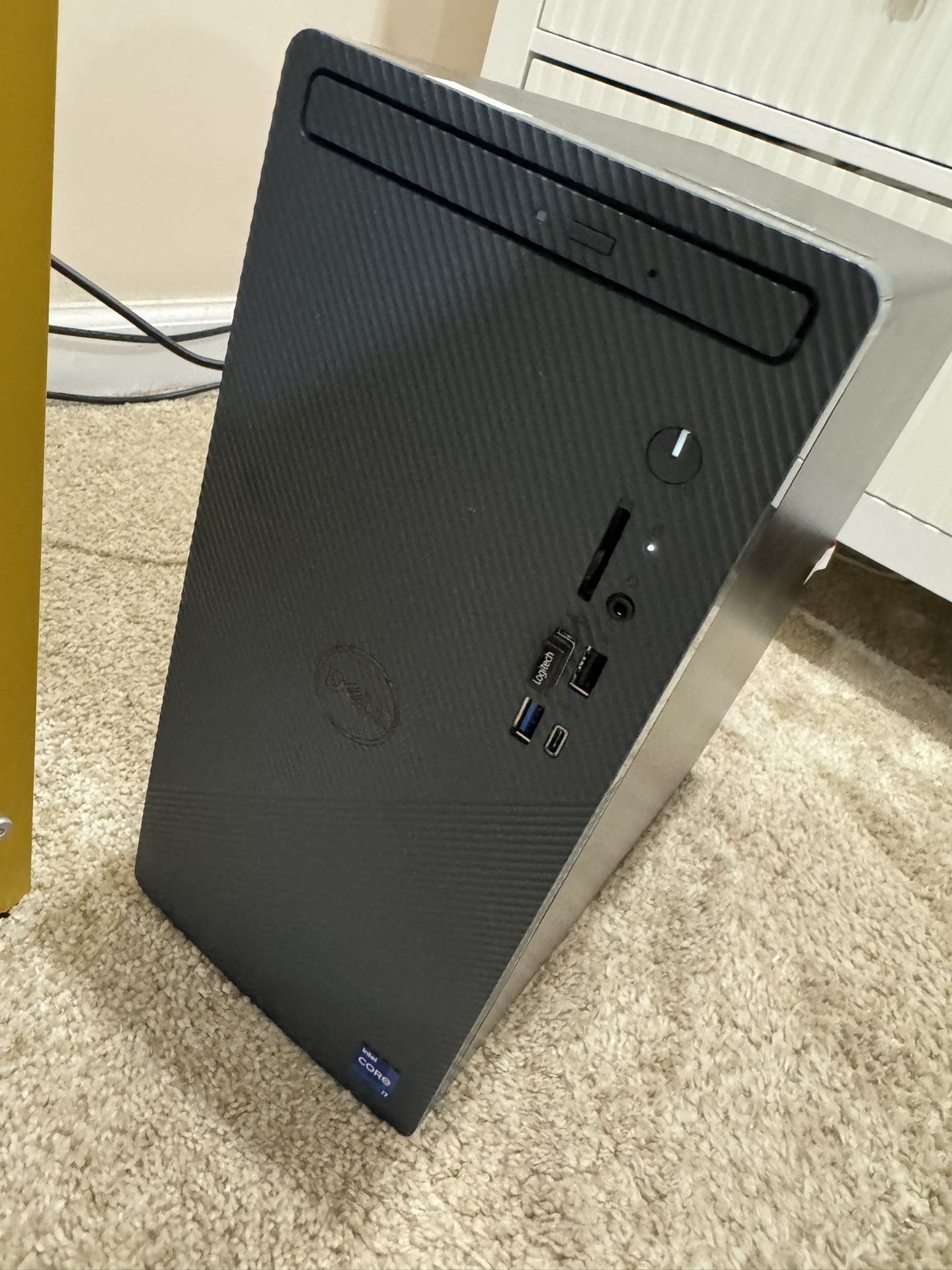 Dell Inspiron 3910 – i7-12700 | 32GB RAM | RTX 1660 Super | 500GB SSD | Win 10 Pro