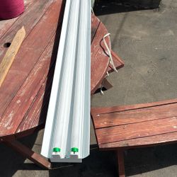 Undermount Fluorescent Light