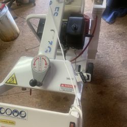 Concrete Saw