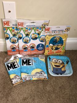 Despicable me party supplies NEW