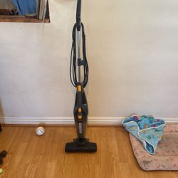 Compact Vacuum 