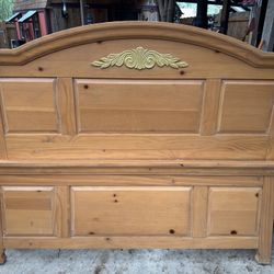 Queen Size Head And Foot Board 