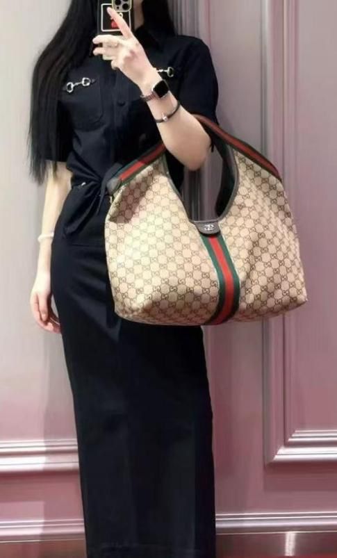 Purse & Wallet