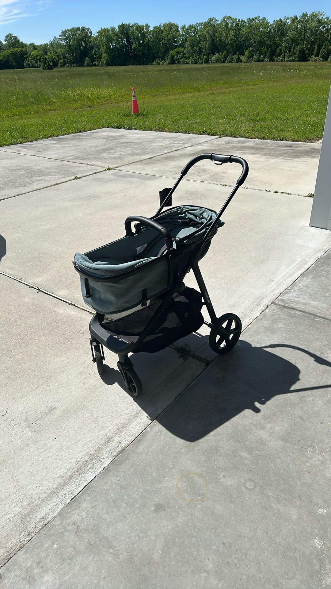 Mom push Stroller/Bassinet