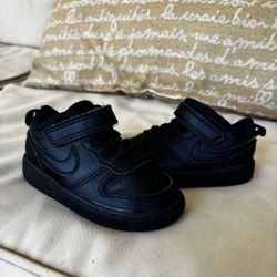Black Nike Toddler 6c 