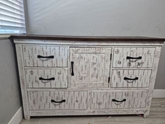 TV stand dresser