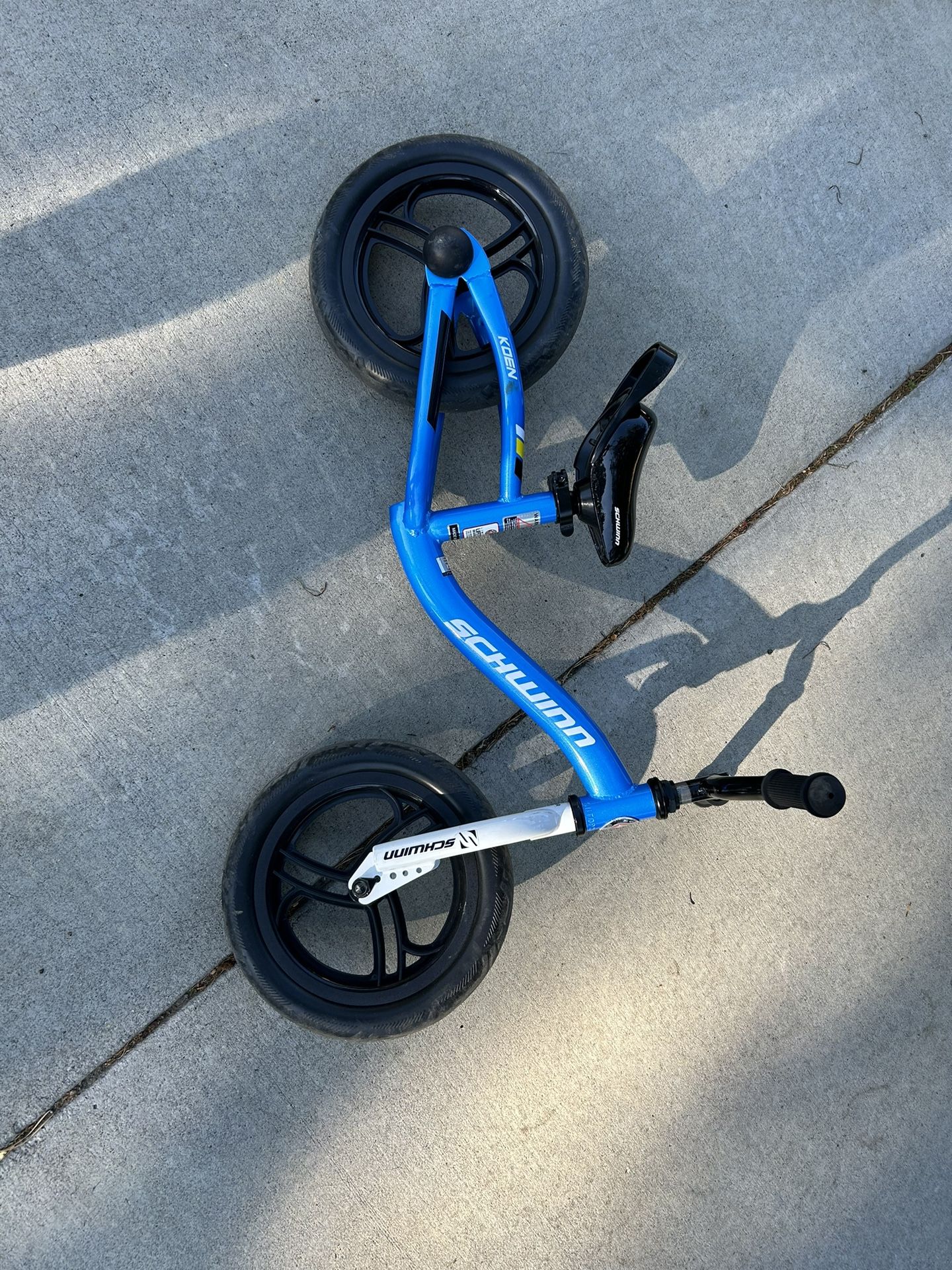 Schwinn Balance Bike 