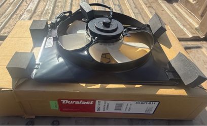 06 TO 11 CIVIC LX A/C CONDENSER FAN $70