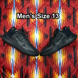 Nike Kyrie Flytrap 5 Basketball Triple Black Shoes Low Men's Size 13 CZ4100-004