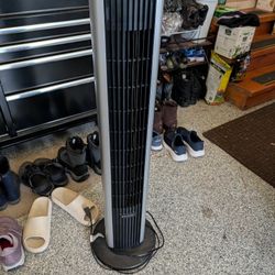 FREE Bonaire Tower Fan