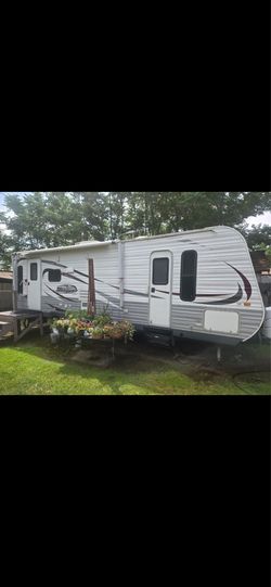 32’Jayco J Flight