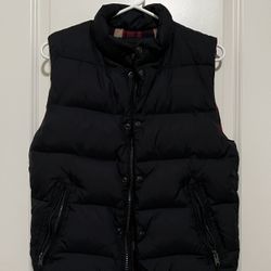 AMERICAN EAGLE PUFFER VEST 