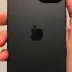 Iphone 15 Pro Max (Unlocked)