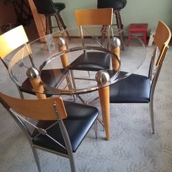 Round Glass Table