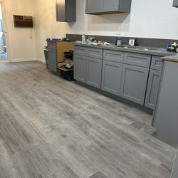 Vinyl Floor