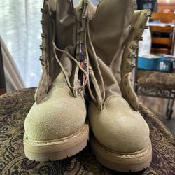 Corcoran Vibram Military Boots Size 11.5